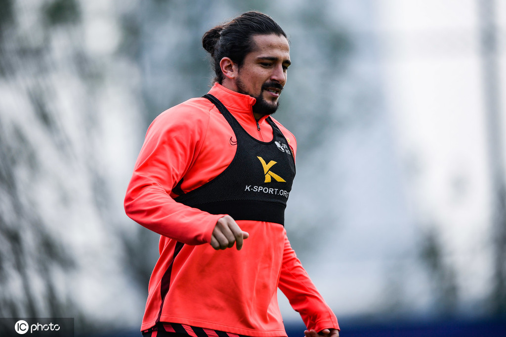 集结日浙江稠州备战葡超，防线松动细节曝光，引发热议，医务组通报恢复的简单介绍