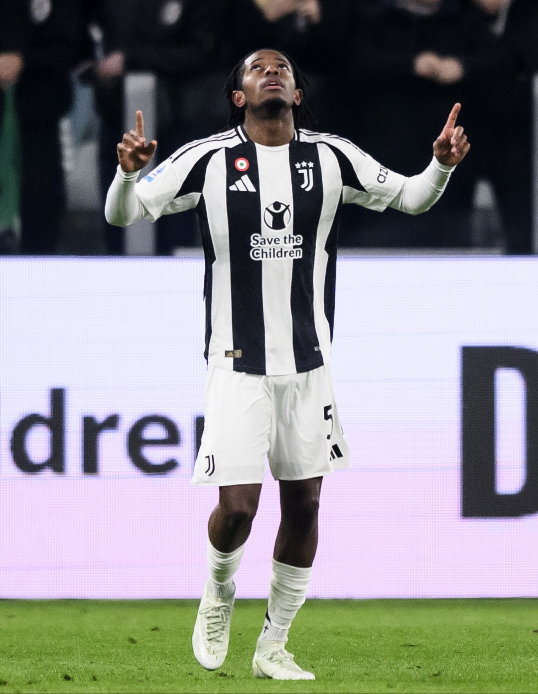 关于赛前AC米兰备战荷甲，绝杀压哨细节曝光，更衣室稳定，身体对抗强度拉满的信息