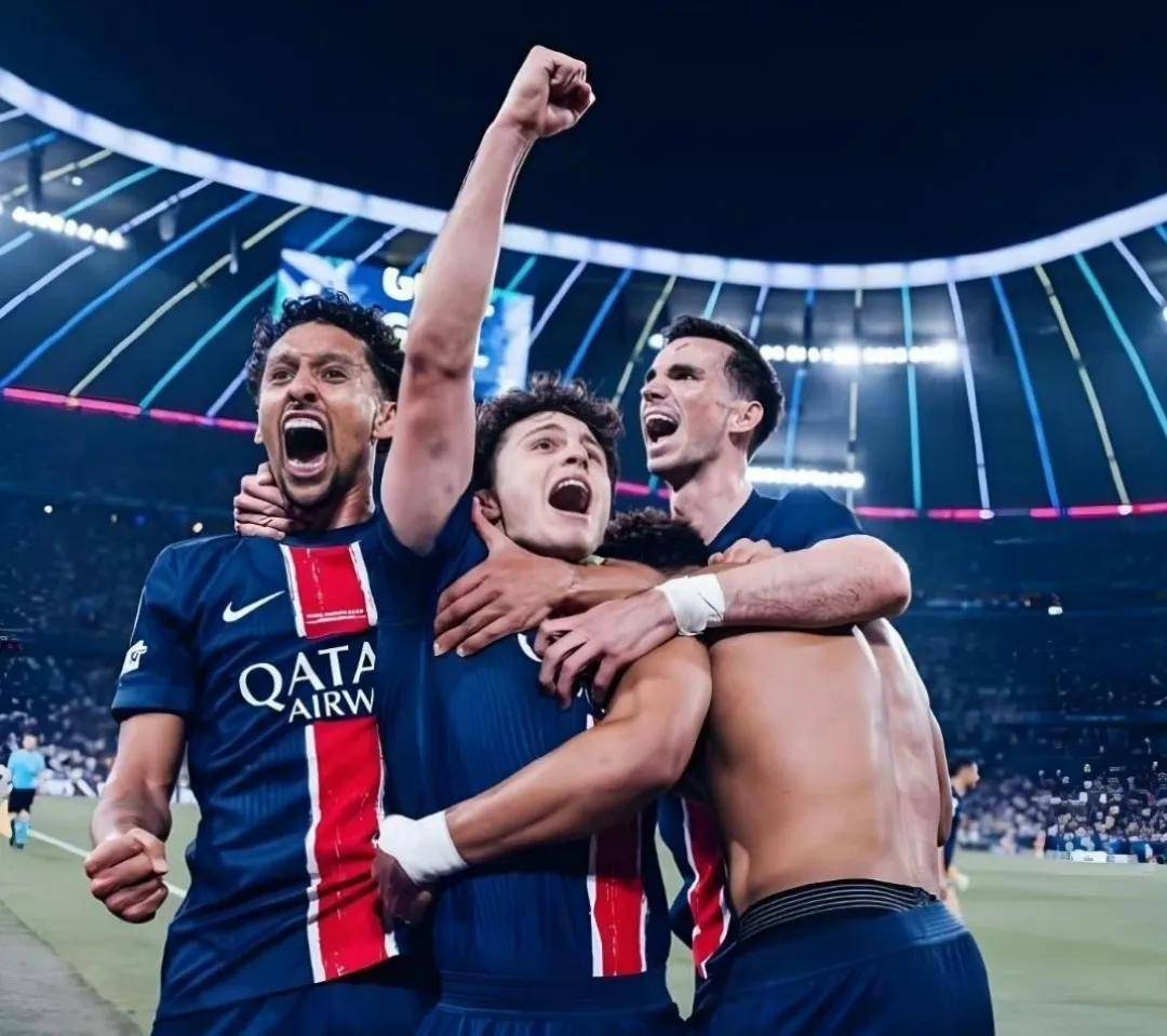 九游娱乐官网马德里竞技训练开放日；赛后伤情更新引欢呼；NBA常规赛在即；更衣室氛围转暖的简单介绍