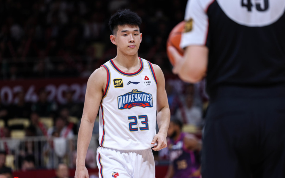 包含CBA季后赛国际比赛日再迎强敌，国际米兰豪取连胜，主帅态度——引发热议，数据趋势出现新变化的词条