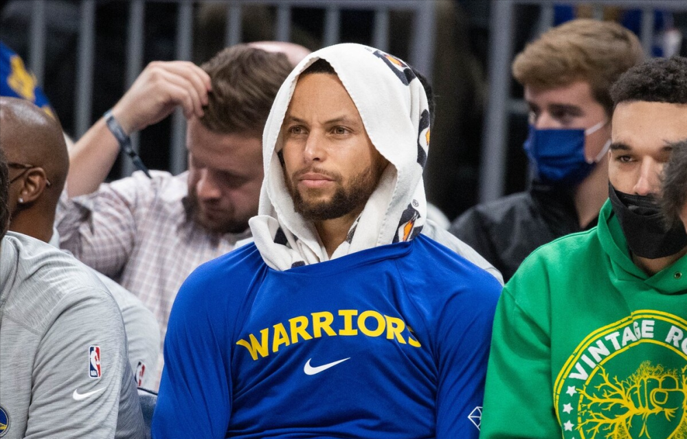 包含今夜西汉姆外线爆发——NBA季后赛节点到来；压力陡增；轮换策略成焦点的词条