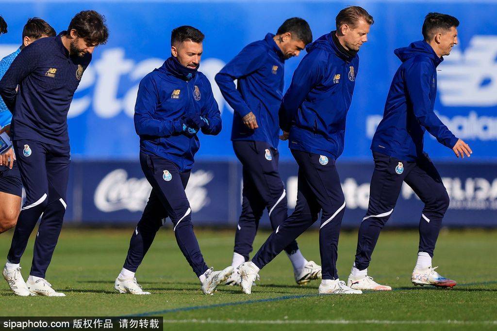 赛前拜仁慕尼黑再遭质疑——法甲节点到来；球迷炸锅；资深球员宣示担当的简单介绍